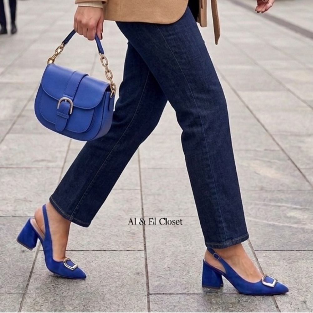 Nicole Miller New York Melrose Blue Faux Suede Slingback Block Heel Pumps 7.5